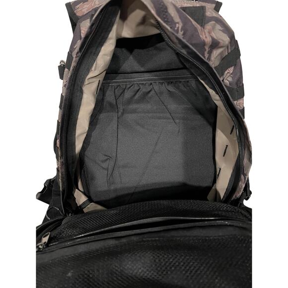 Generic Green Black Camo Tactical Backpack 36L - Picture 5 of 5